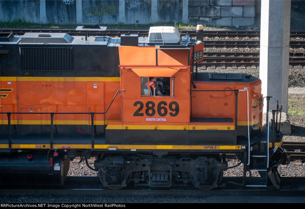 BNSF 2869